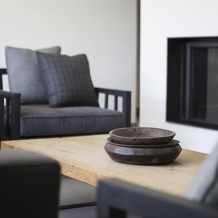 Suite & Pool-Como House-160 Mt-Private Indoor Swimming Pool, Heated All Year-Private Covered Parking-Private Garden And Terrace-Fully Equipped Kitchen Εξωτερικό φωτογραφία