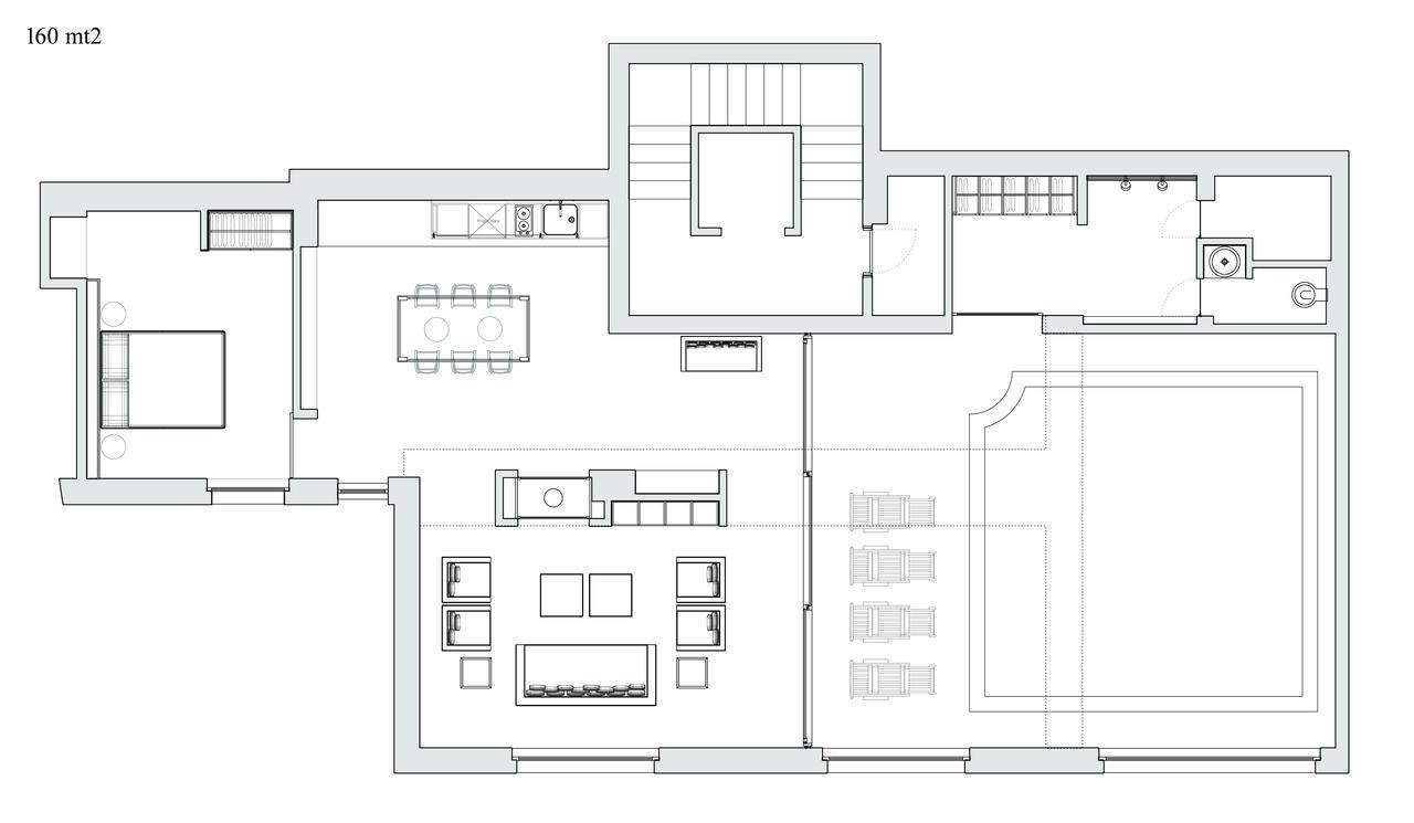 Suite & Pool-Como House-160 Mt-Private Indoor Swimming Pool, Heated All Year-Private Covered Parking-Private Garden And Terrace-Fully Equipped Kitchen Εξωτερικό φωτογραφία
